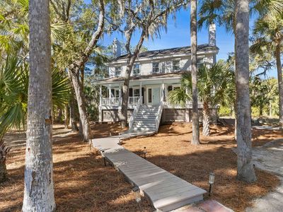 3236 Middle Dam Court, Seabrook Island, SC 29455