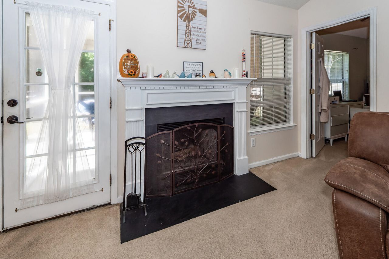 322 Eagle Ridge Road Photo 7