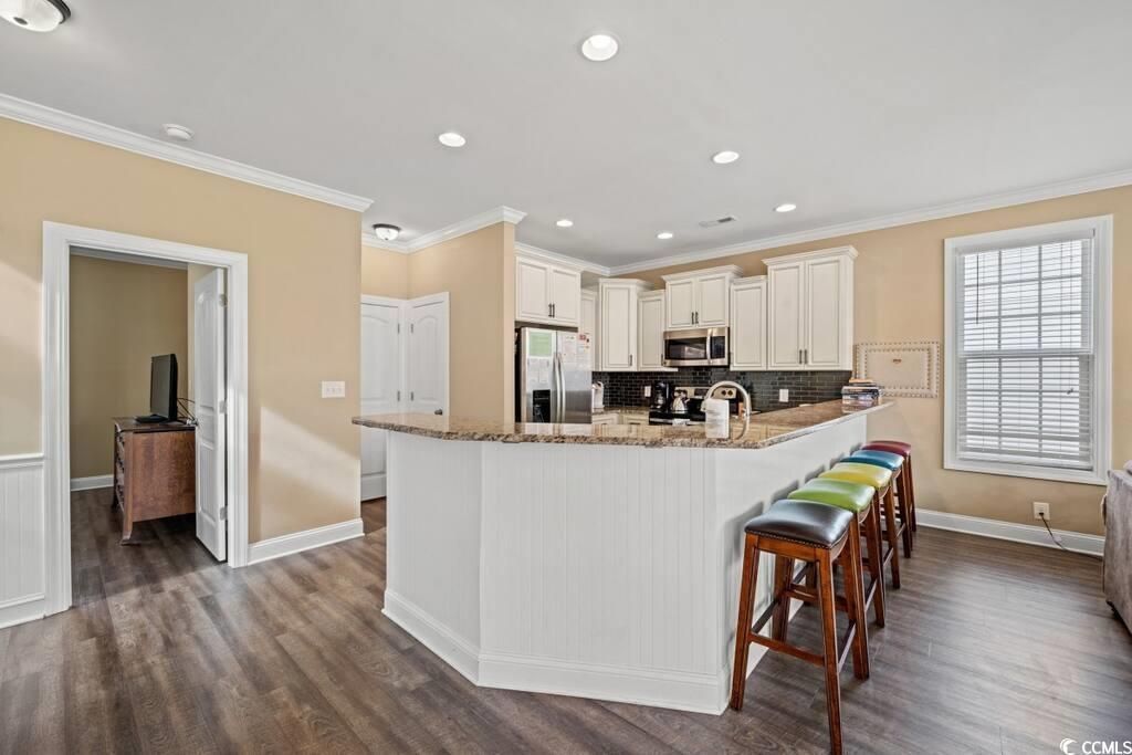 520 Caribbean Way Photo 4