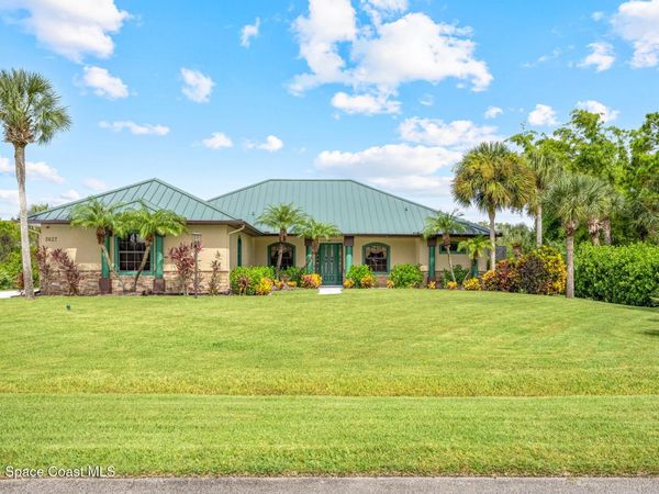5627 Cypress Creek Drive , Grant, FL 32949