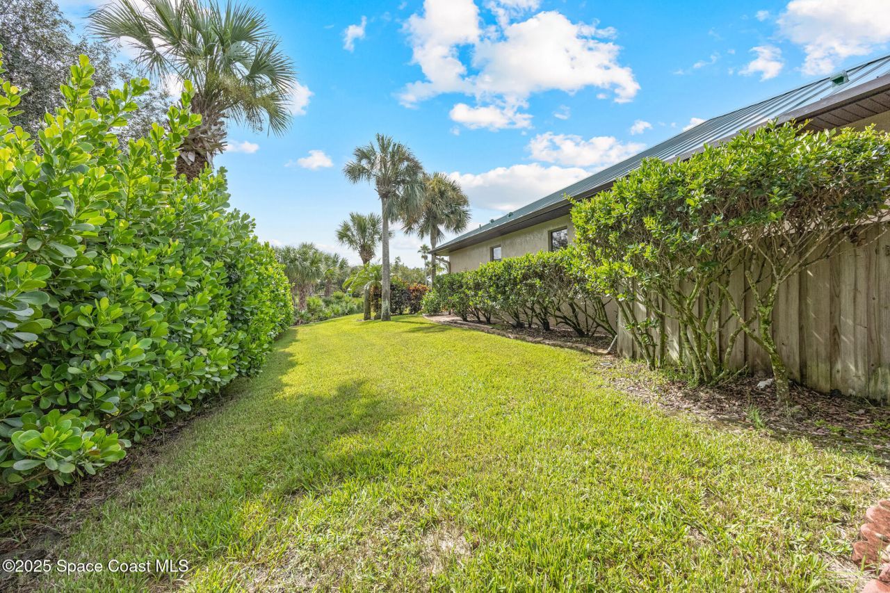 5627 Cypress Creek Drive , Grant, FL 32949 Photo