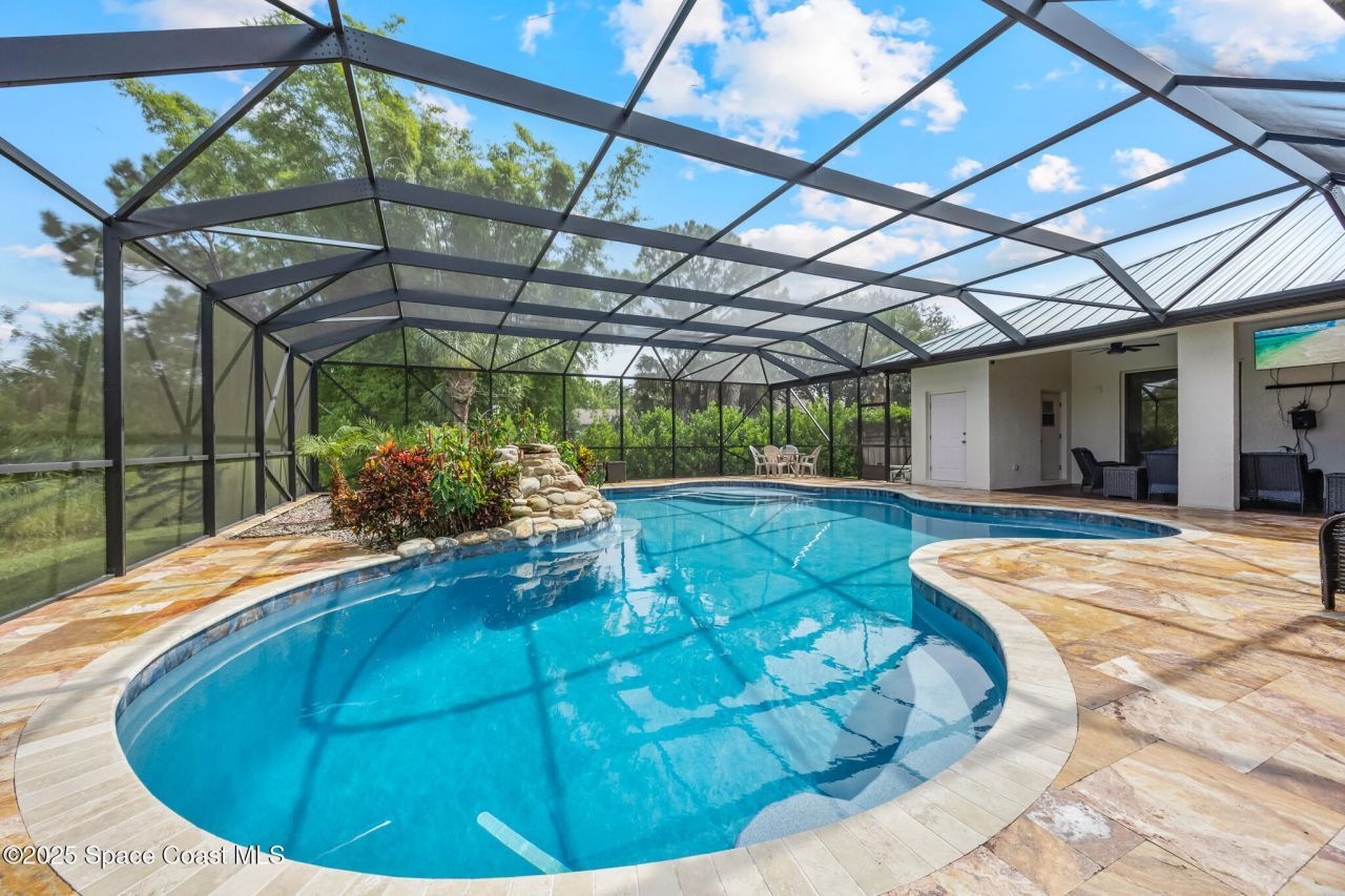 5627 Cypress Creek Drive, Grant, FL 32949 Photo