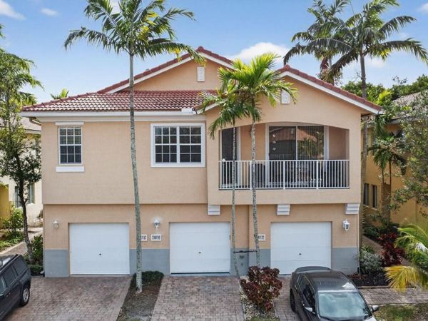1814 Sonrisa Street, Riviera Beach, FL 33404