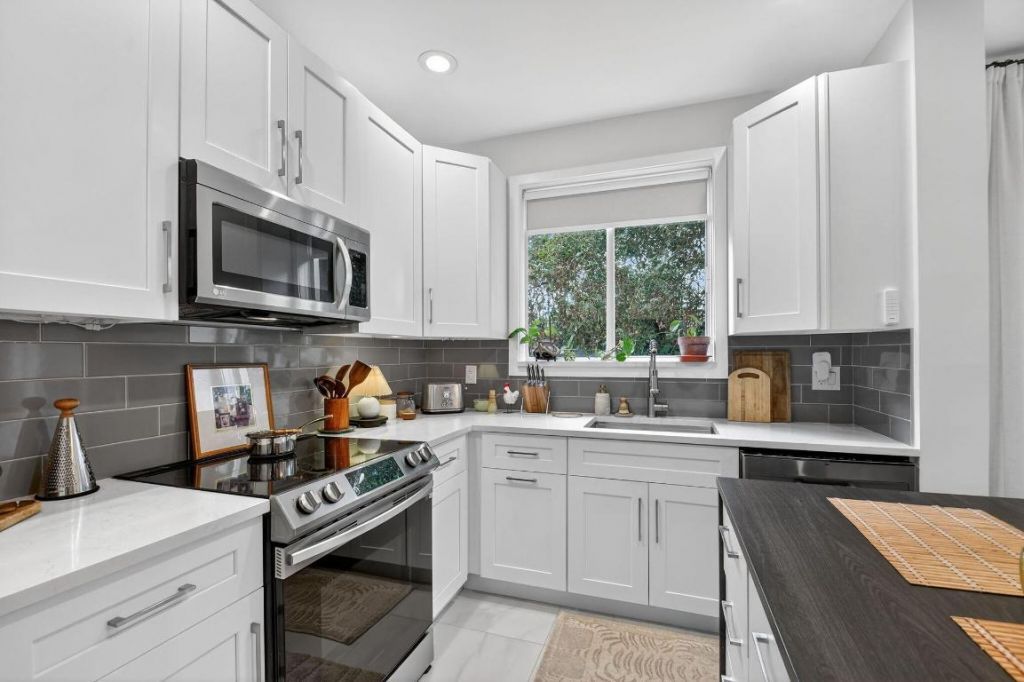 1814 Sonrisa Street, Riviera Beach, FL 33404 Photo