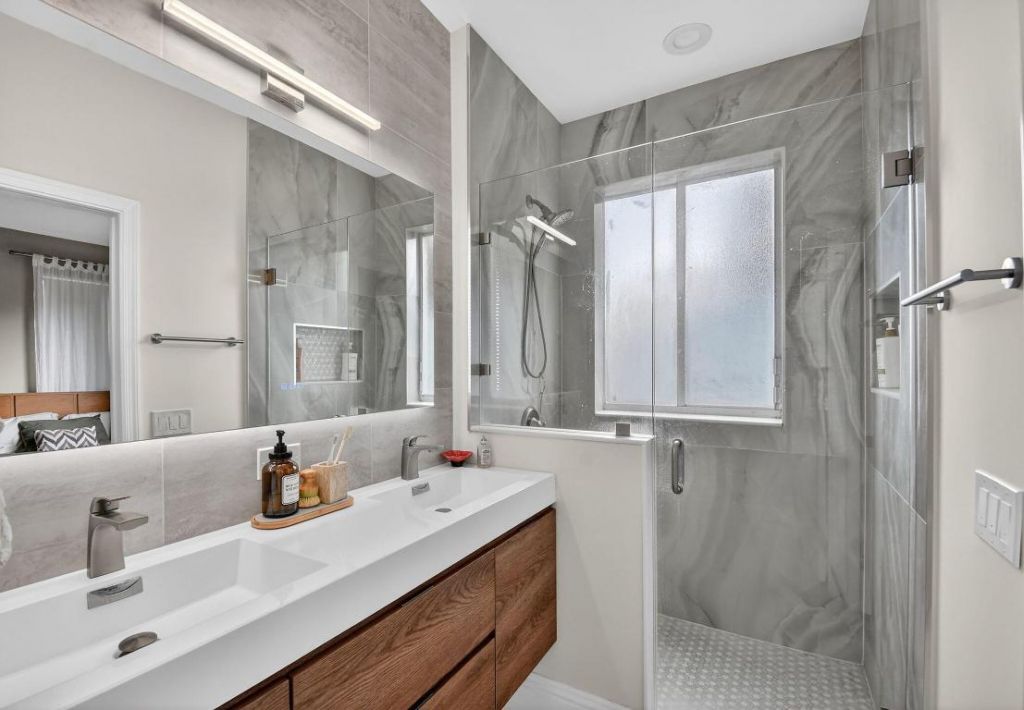 1814 Sonrisa Street, Riviera Beach, FL 33404 Photo