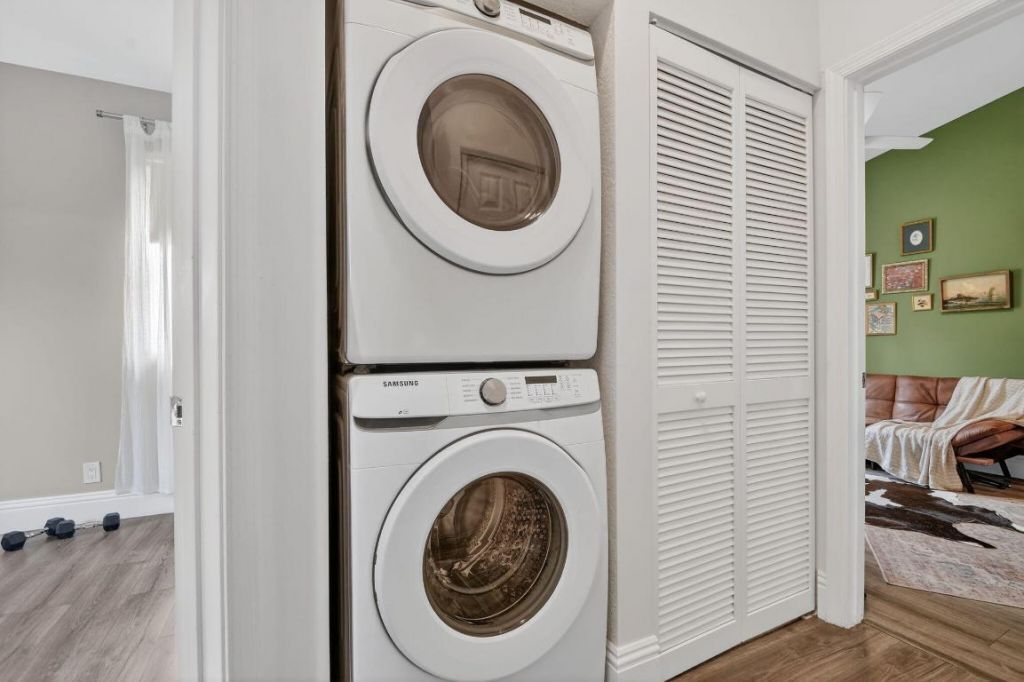 1814 Sonrisa Street, Riviera Beach, FL 33404 Photo