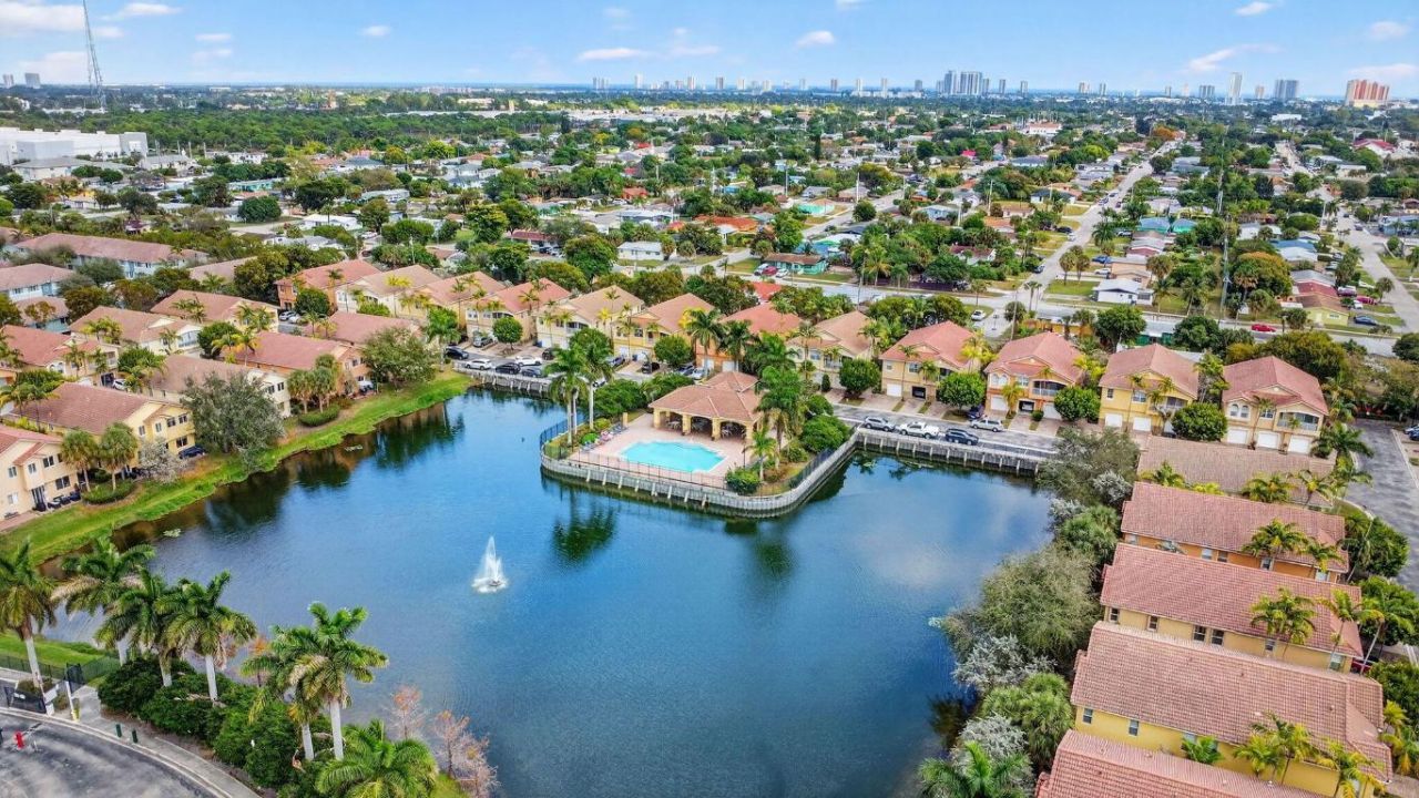 1814 Sonrisa Street, Riviera Beach, FL 33404 Photo