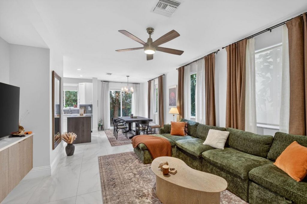 1814 Sonrisa Street, Riviera Beach, FL 33404 Photo