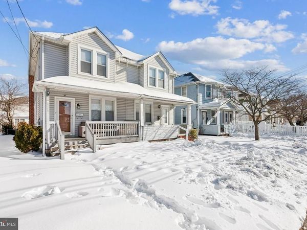 525 BRIDGEBORO STREET, RIVERSIDE, NJ 08075