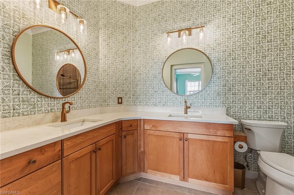 8565 Via Garibaldi Cir, Unit 206, Estero, FL 33928 Photo