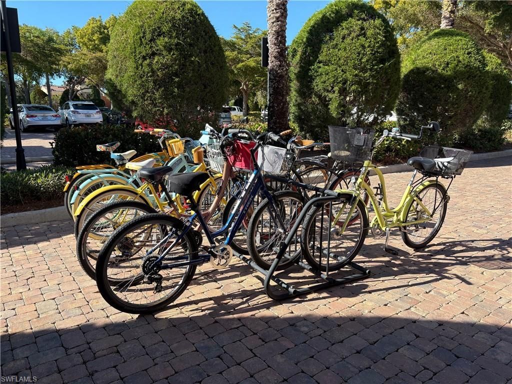 8565 Via Garibaldi Cir, Unit 206, Estero, FL 33928 Photo