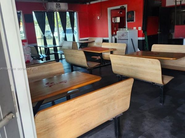 10951 NW 27th Ave , Miami, FL 33167