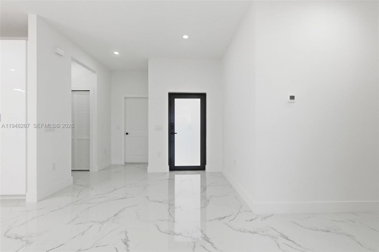 161 Blackstone Dr., Fort Myers, FL 33913 Photo