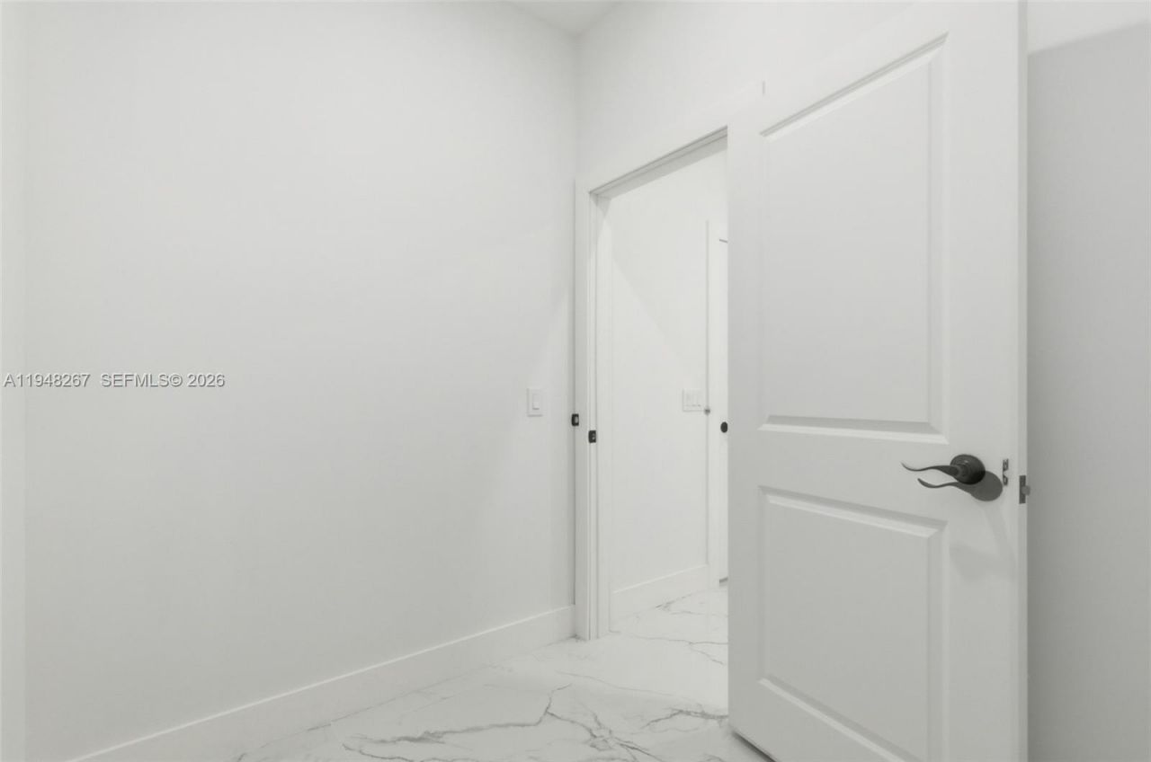 161 Blackstone Dr., Fort Myers, FL 33913 Photo