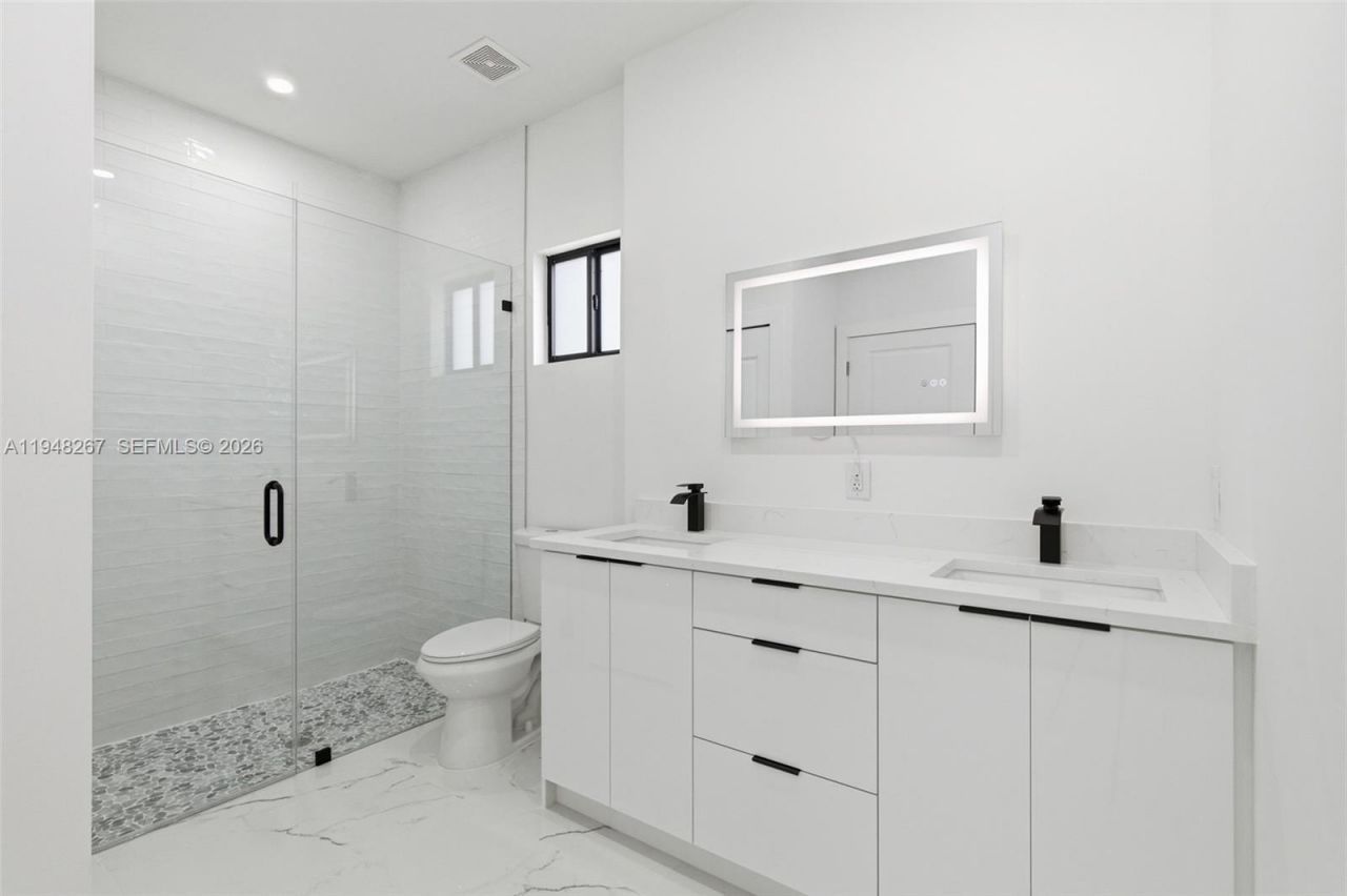 161 Blackstone Dr., Fort Myers, FL 33913 Photo