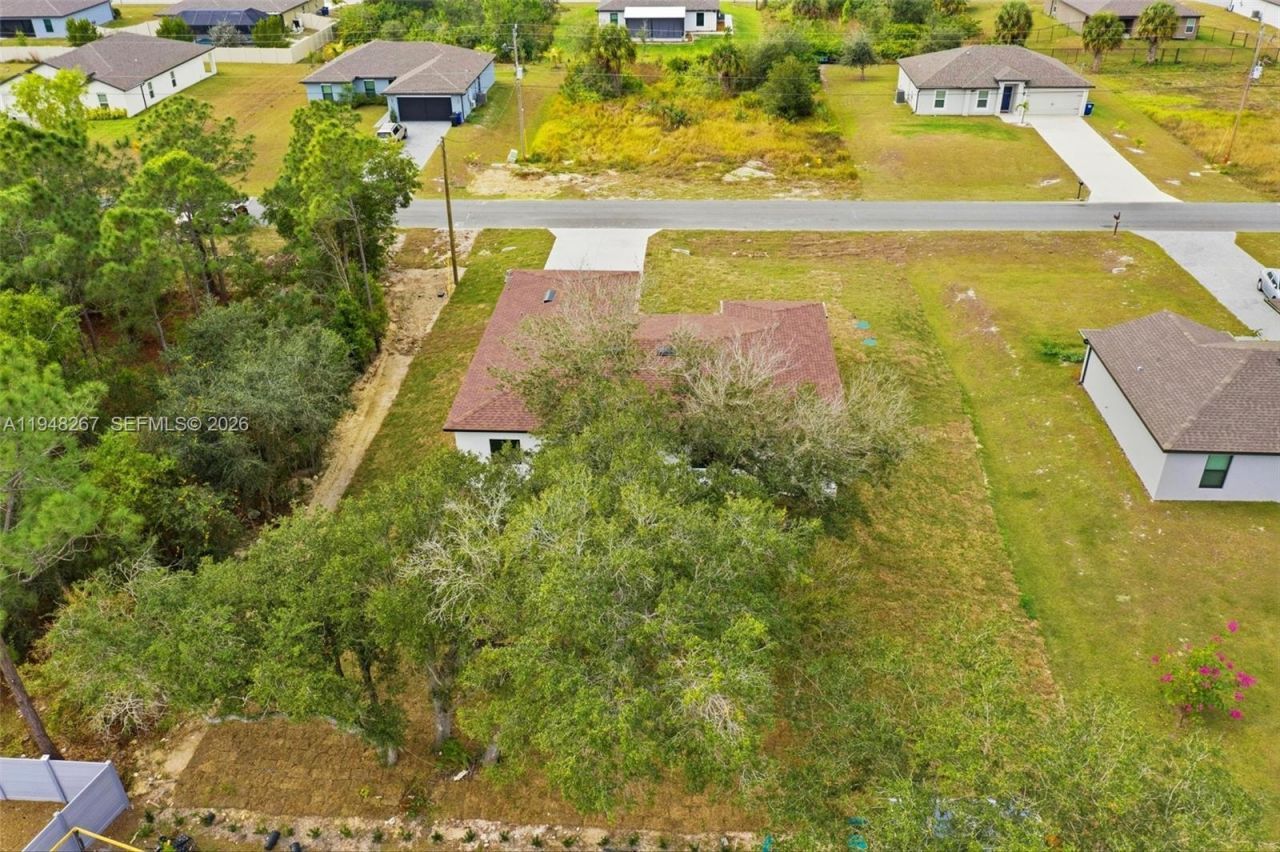 161 Blackstone Dr., Fort Myers, FL 33913 Photo