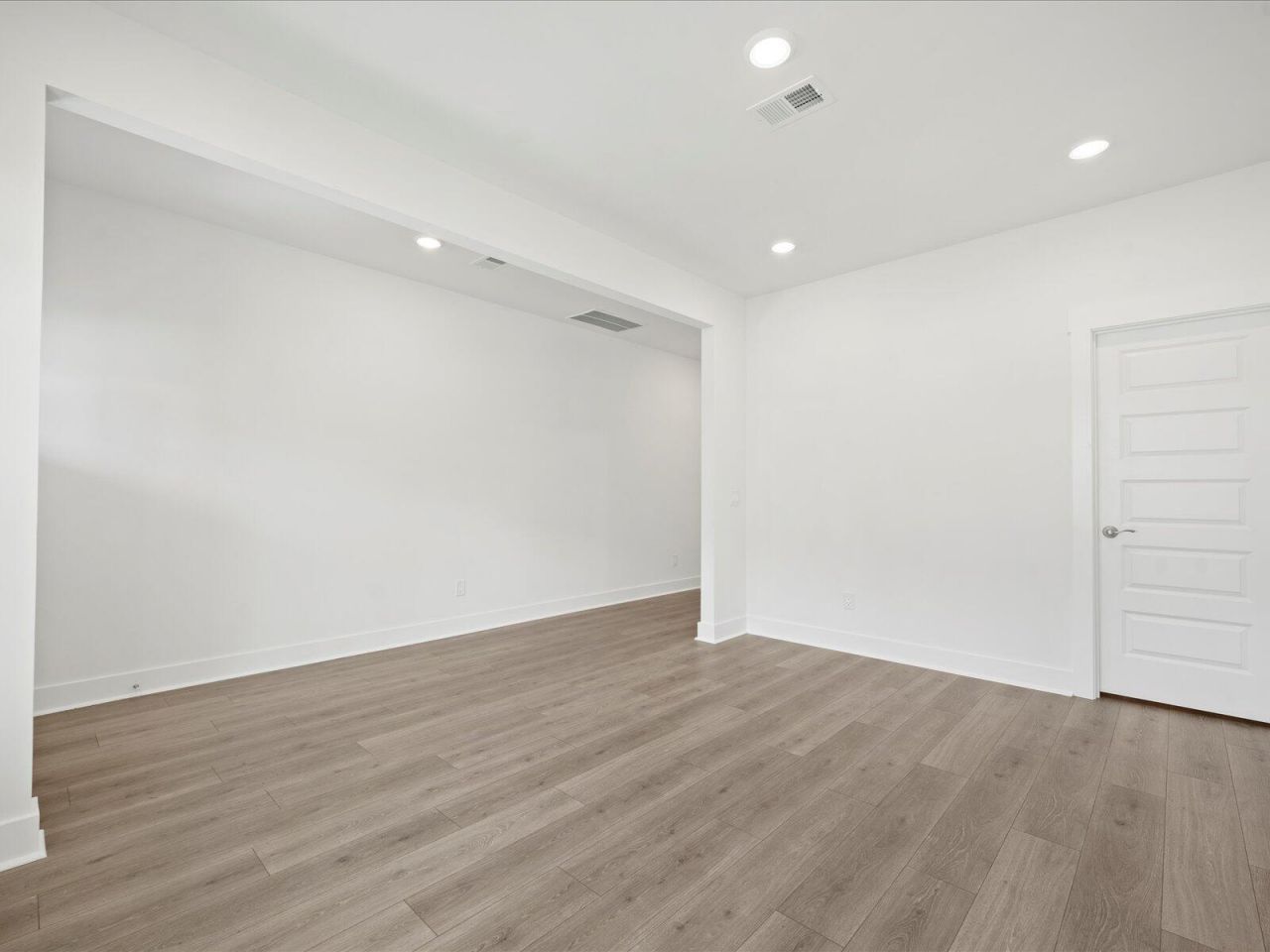 355 Calm Water Way Photo 10