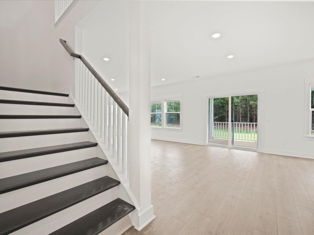 355 Calm Water Way Photo 13