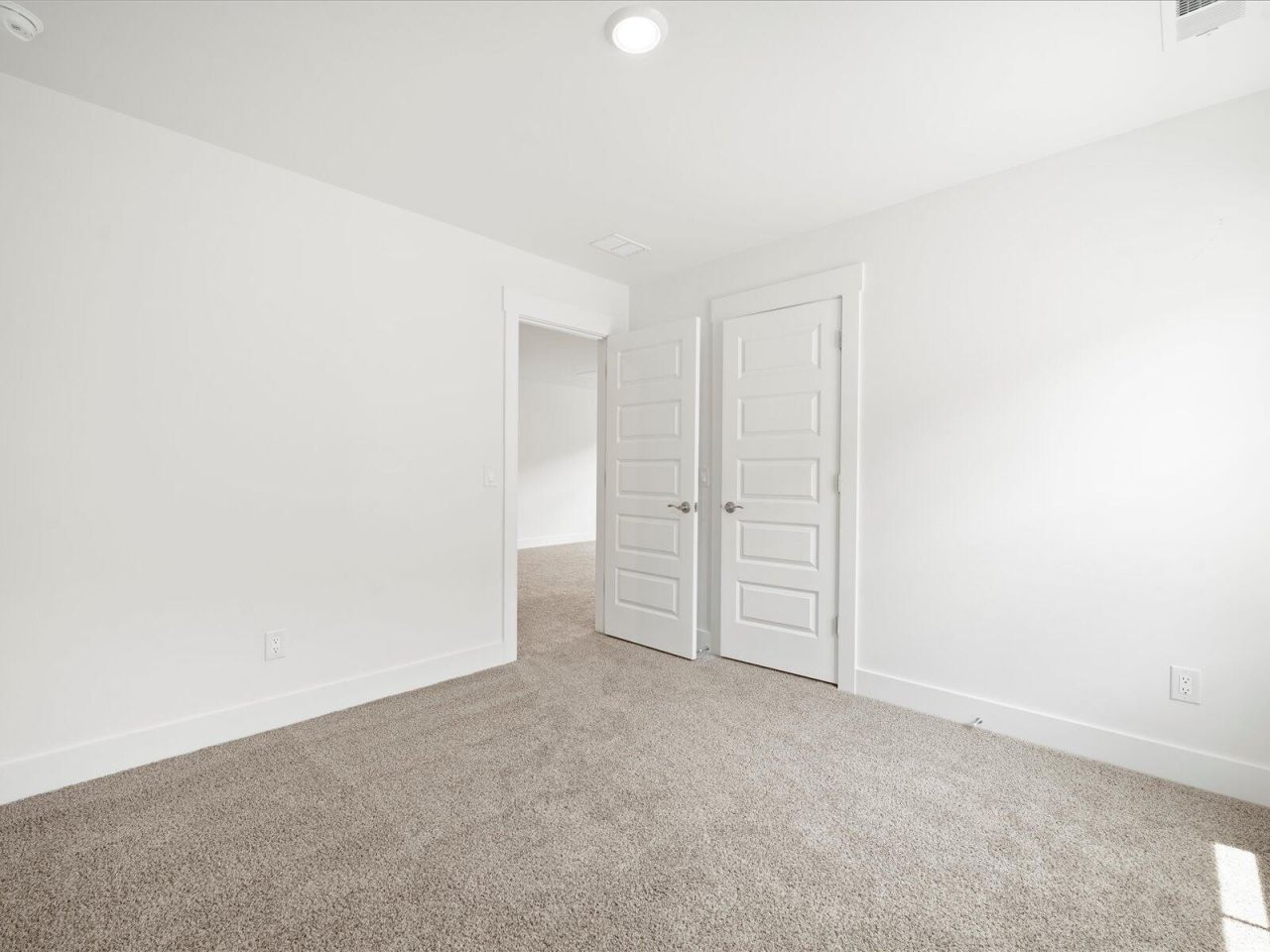 355 Calm Water Way Photo 43