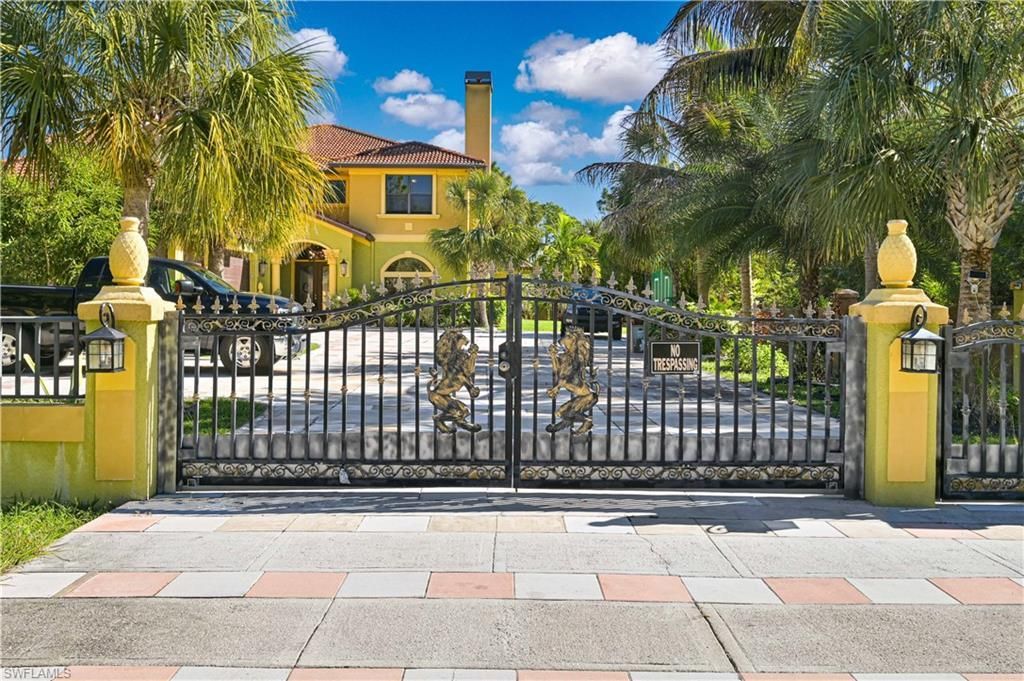 1516 Oak Ave, Lehigh Acres, FL 33972 Photo