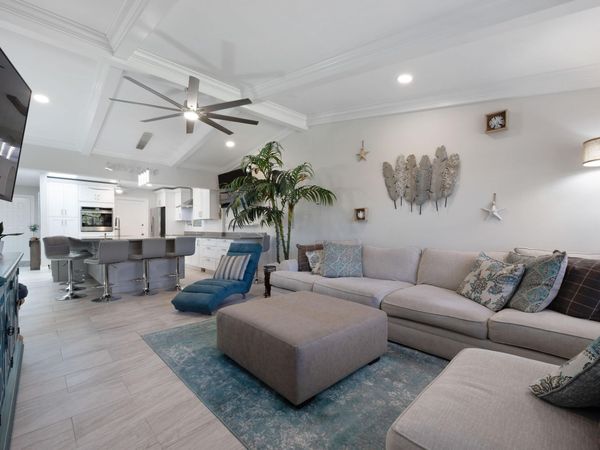 7 Ridge Pointe Drive, Unit C, Boynton Beach, FL 33435