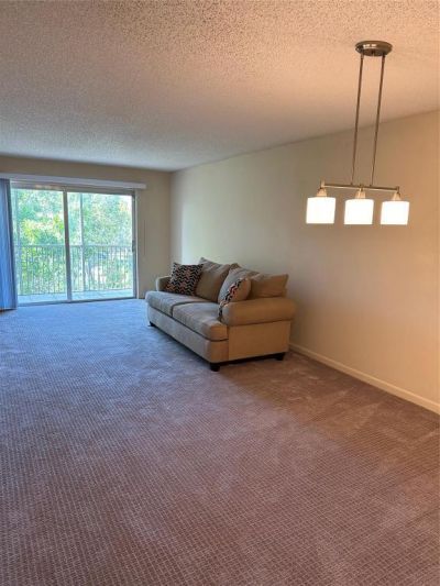 1100 NW 87th Avenue, Unit 405, Coral Springs, FL 33071 Photo