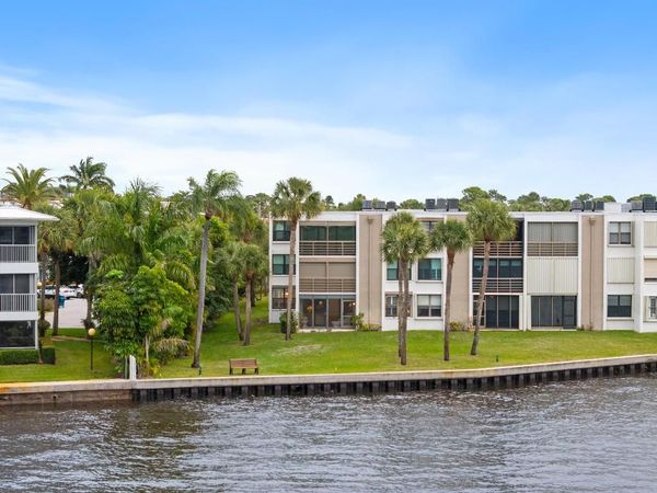 1950 SW Palm City Road, Unit 8-107, Stuart, FL 34994