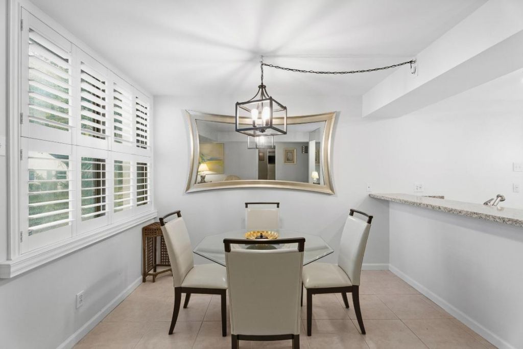 1950 SW Palm City Road, Unit 8-107, Stuart, FL 34994 Photo