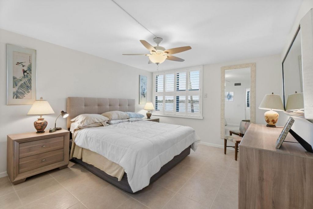 1950 SW Palm City Road, Unit 8-107, Stuart, FL 34994 Photo