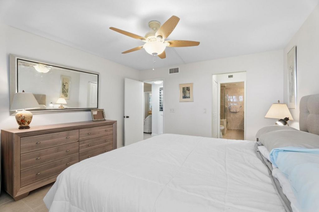 1950 SW Palm City Road, Unit 8-107, Stuart, FL 34994 Photo