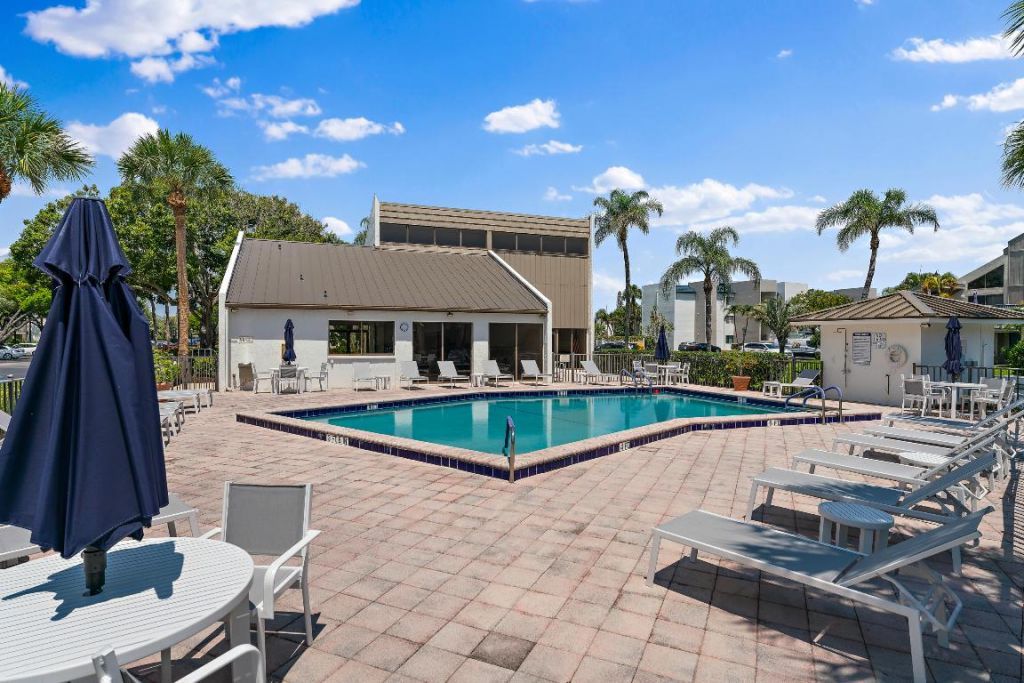 1605 S Us Highway 1, Unit Sl8b, Jupiter, FL 33477 Photo