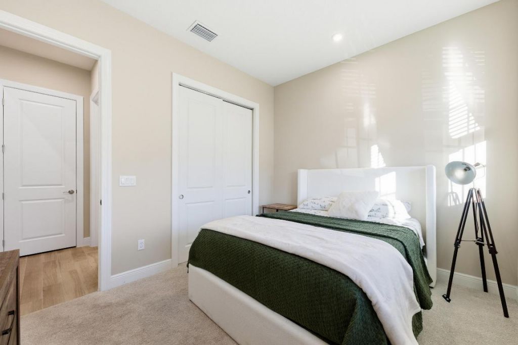 2929 SE Ashfield Drive, Port Saint Lucie, FL 34984 Photo