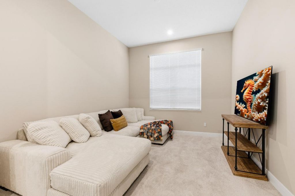 2929 SE Ashfield Drive, Port Saint Lucie, FL 34984 Photo