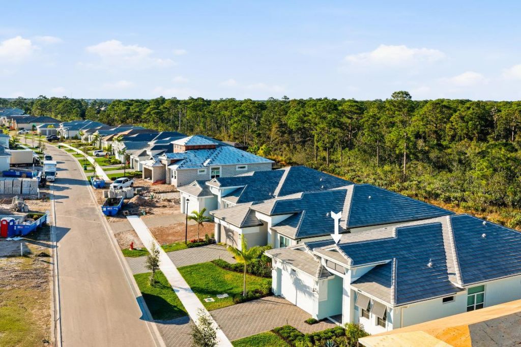 2929 SE Ashfield Drive, Port Saint Lucie, FL 34984 Photo