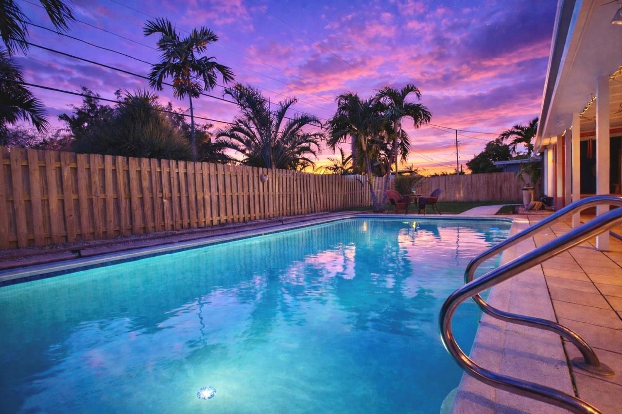 180 SW 9th Court, Pompano Beach, FL 33060 Photo