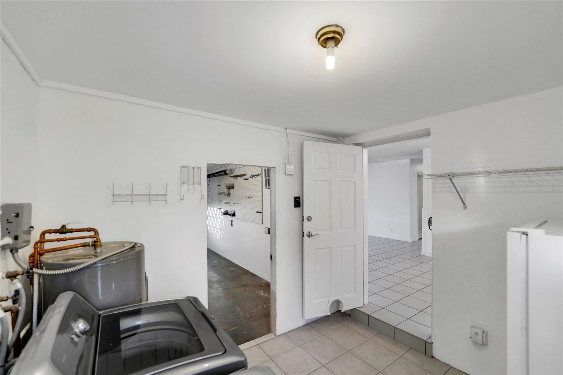 180 SW 9th Court, Pompano Beach, FL 33060 Photo