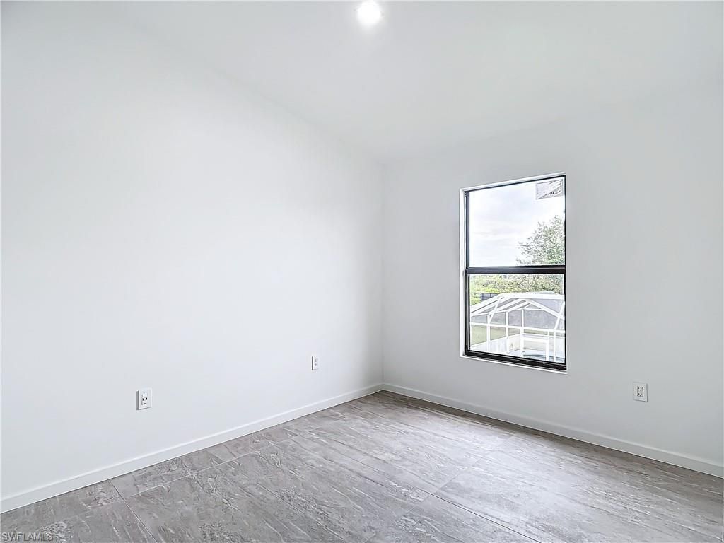 3710 10th St Sw, Lehigh Acres, FL 33976 Photo