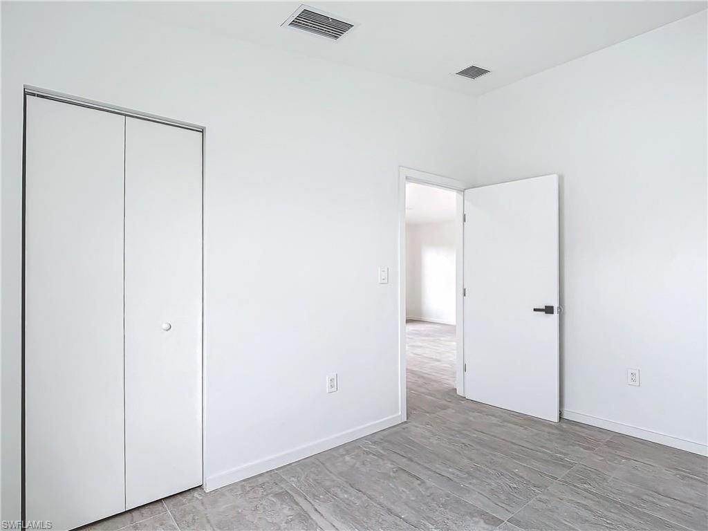 3710 10th St Sw, Lehigh Acres, FL 33976 Photo