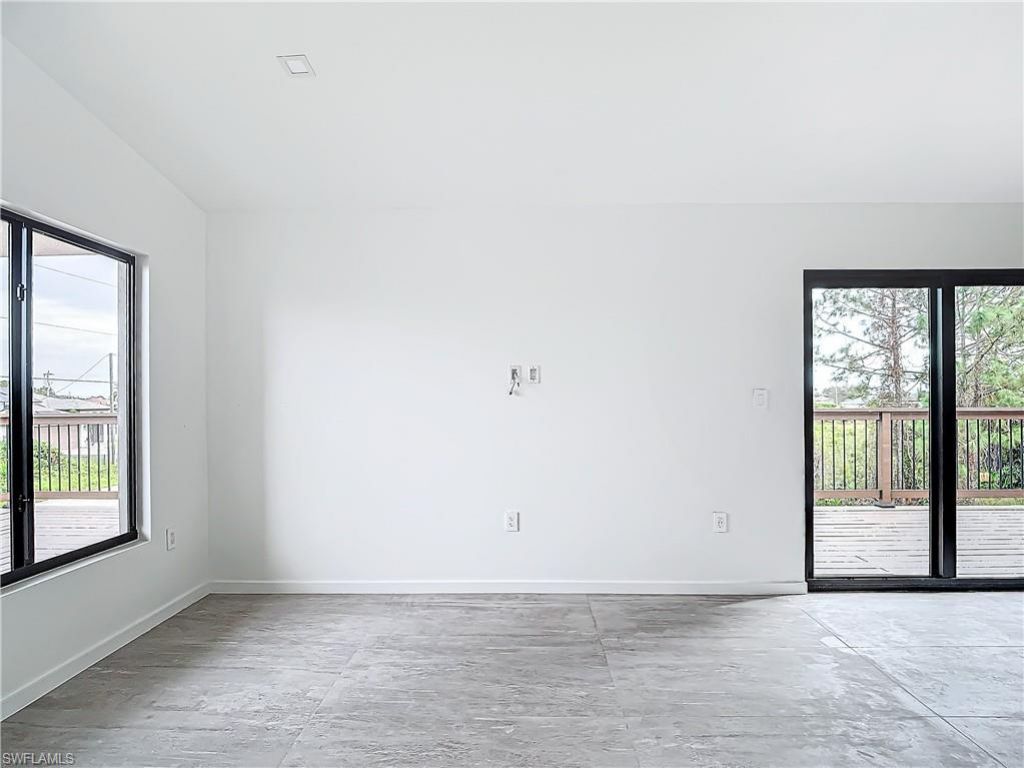 3710 10th St Sw, Lehigh Acres, FL 33976 Photo