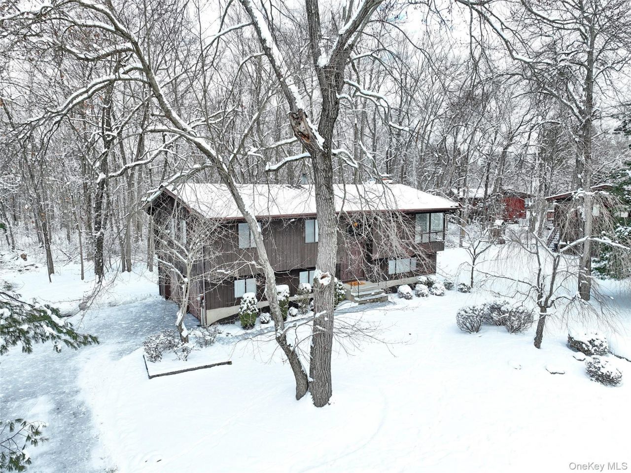 4 Beaver Dam Road, Pomona, NY 10970 Main Photo