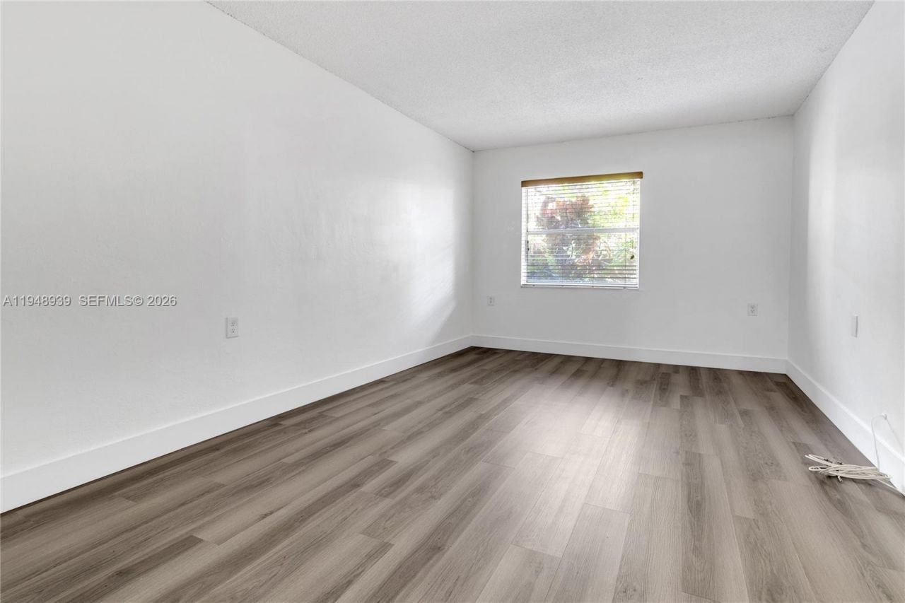 11273 SW 88th St, Unit 116J, Miami, FL 33176 Photo