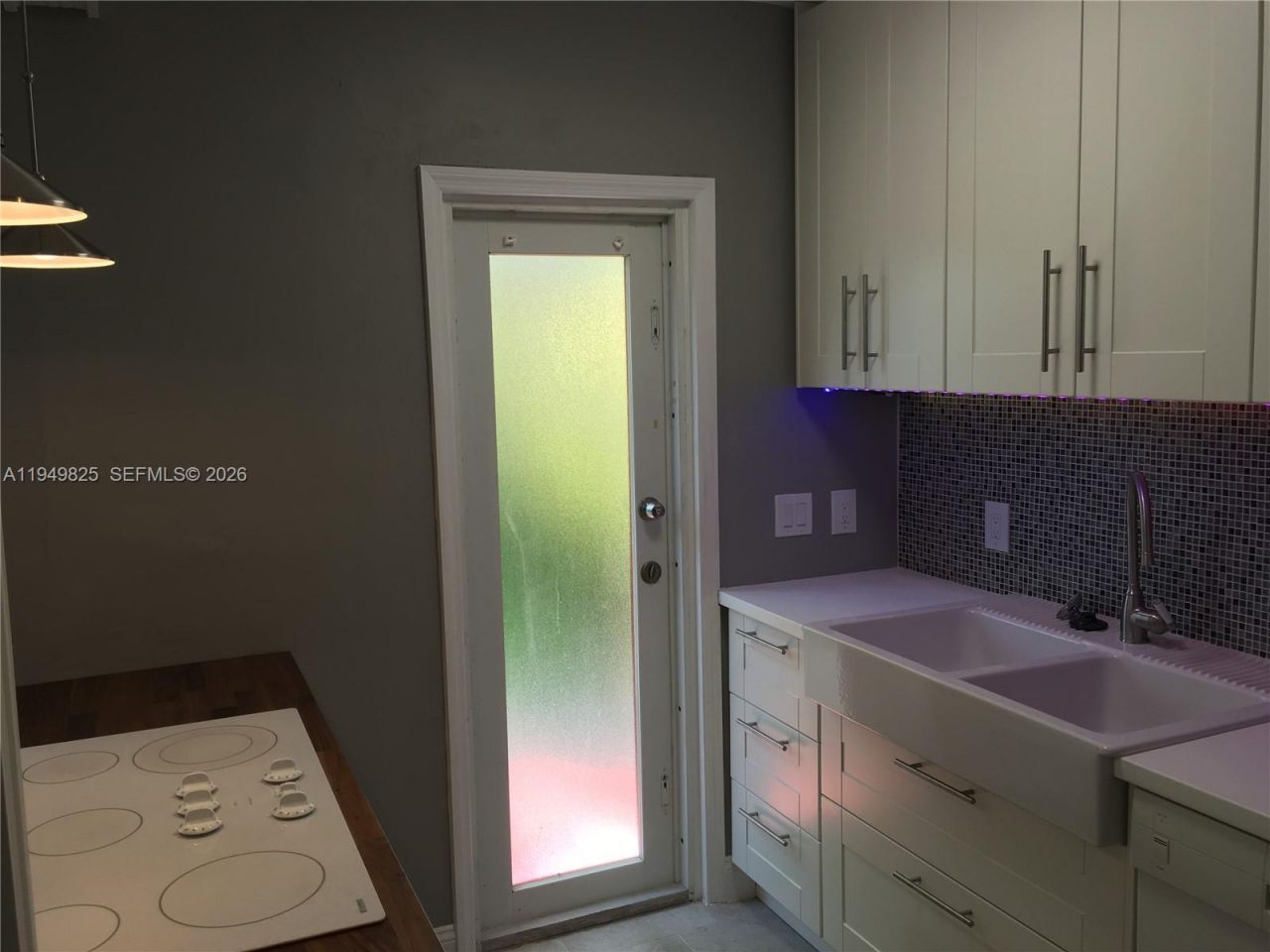 661 SW 11th St , Unit 22W, Miami, FL 33129 Photo