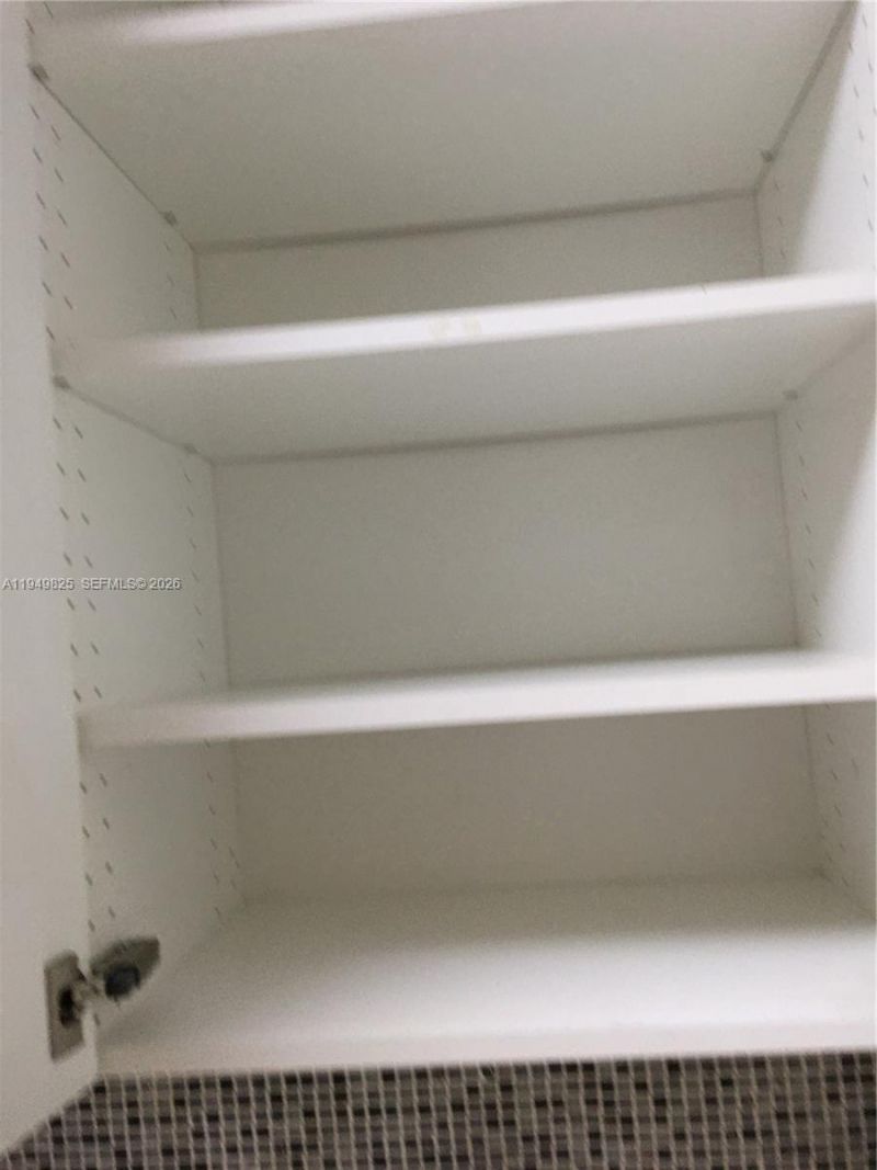 661 SW 11th St , Unit 22W, Miami, FL 33129 Photo