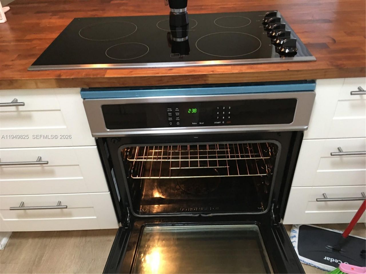 661 SW 11th St , Unit 22W, Miami, FL 33129 Photo