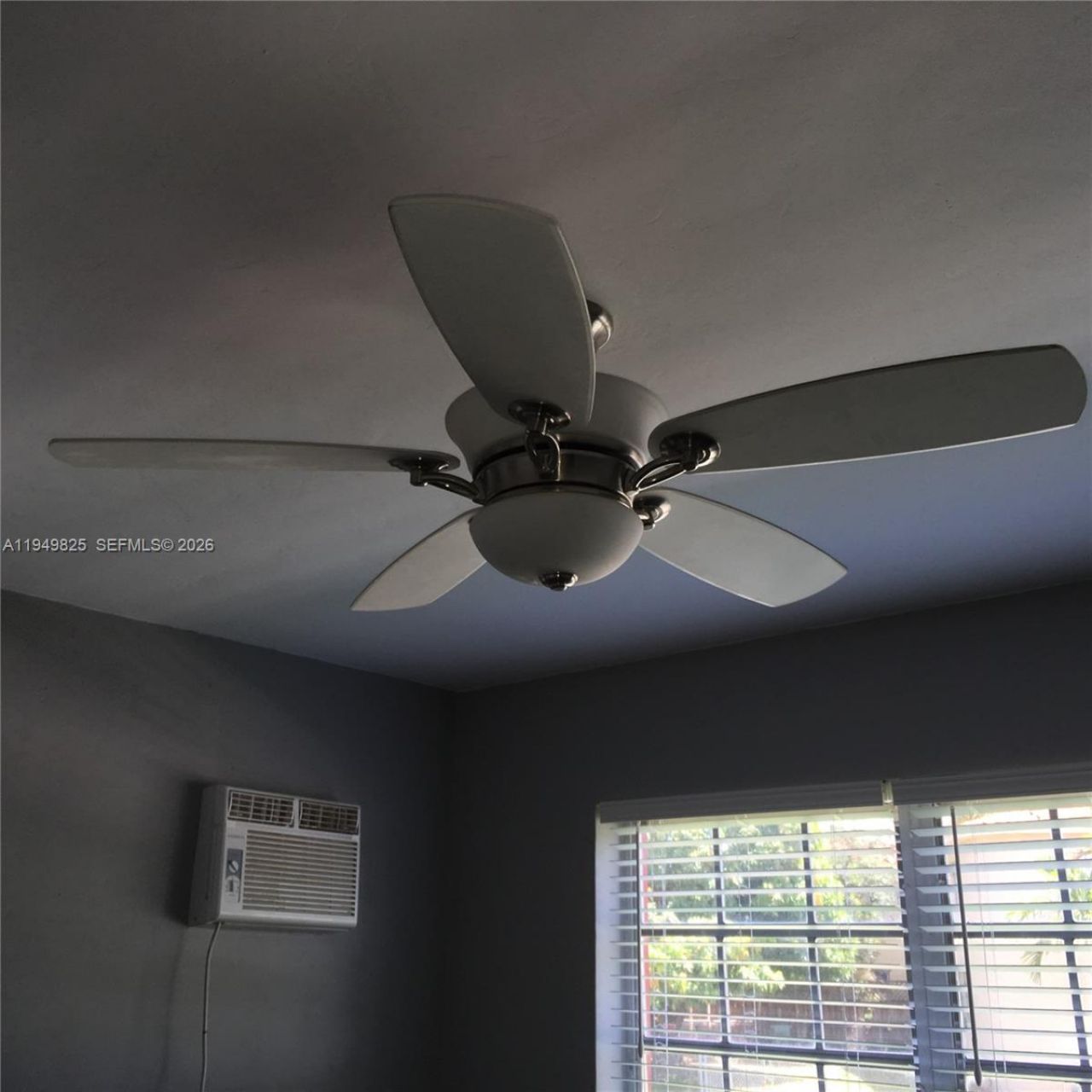 661 SW 11th St , Unit 22W, Miami, FL 33129 Photo