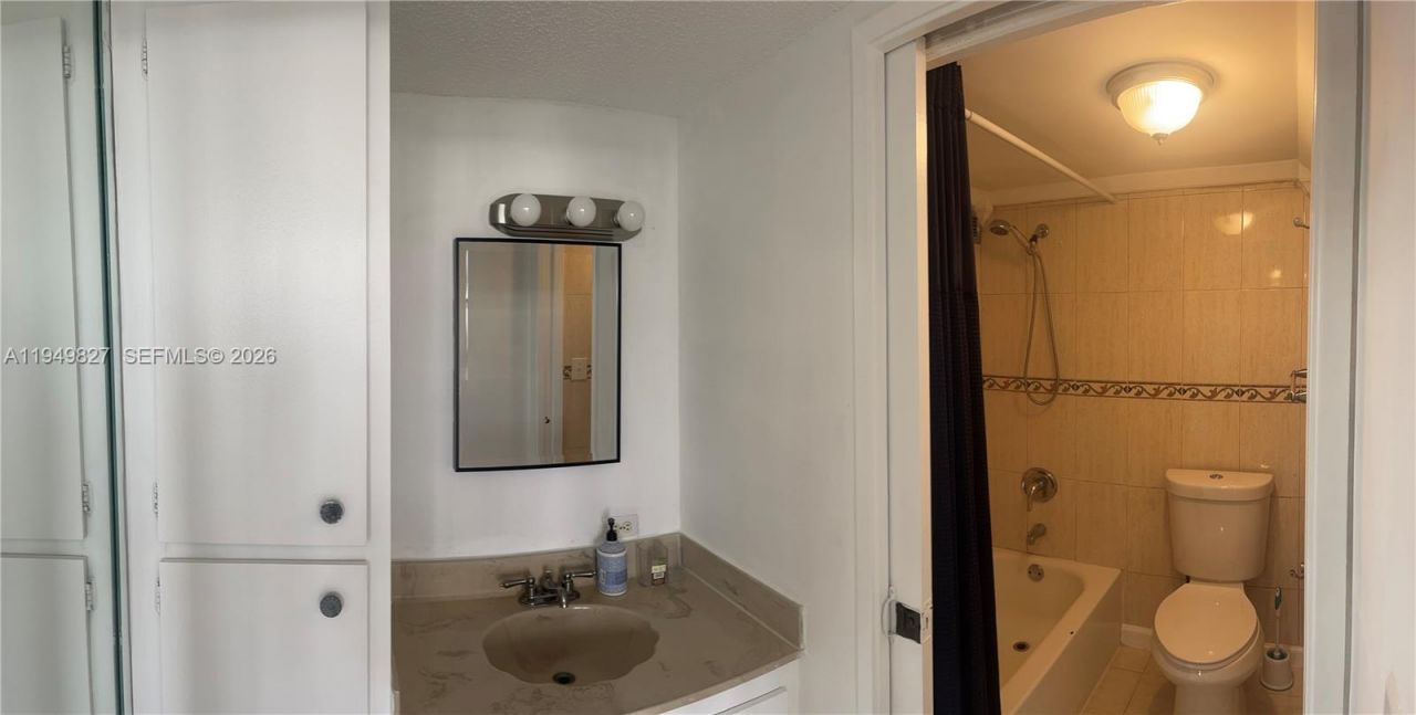 17021 N Bay Rd, Unit 603, Sunny Isles Beach, FL 33160 Photo