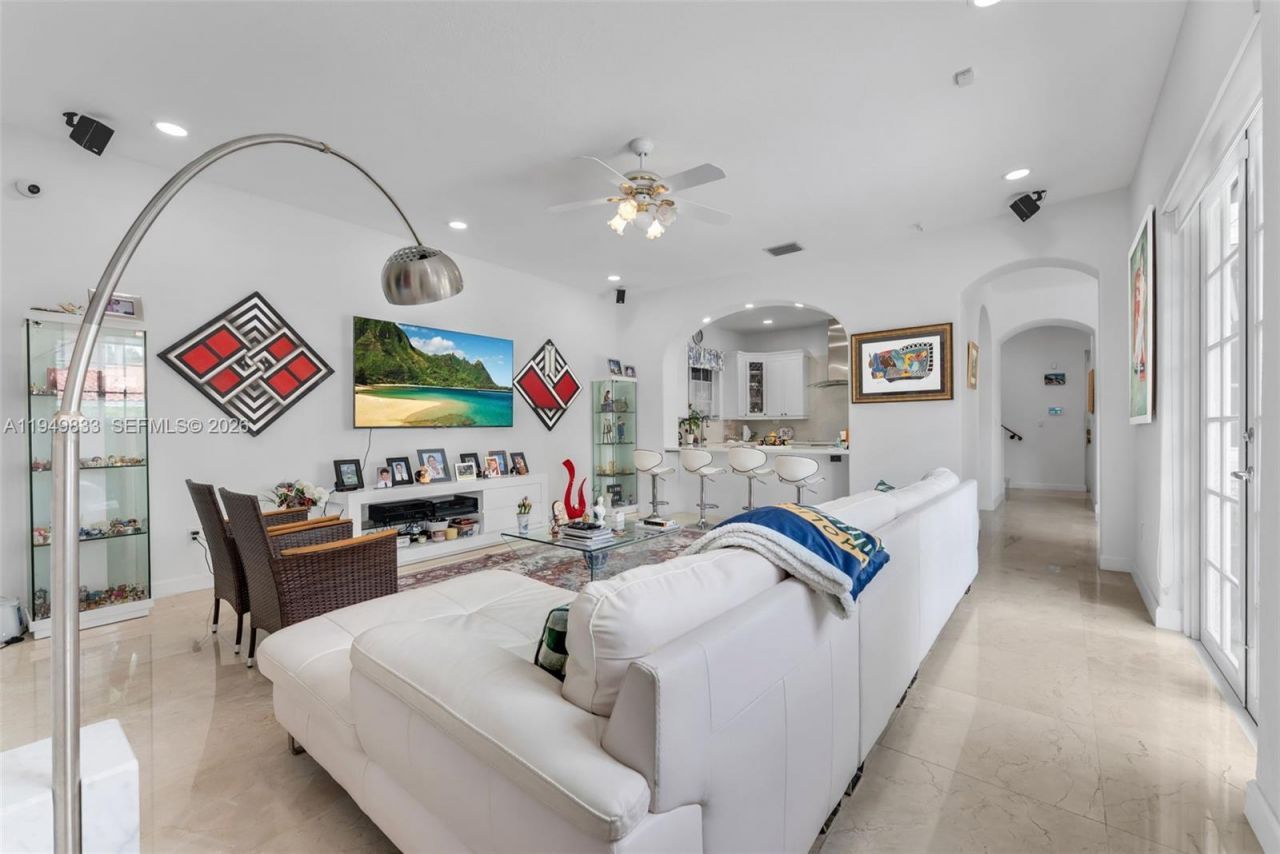 1334 Alhambra Cir , Coral Gables, FL 33134 Photo