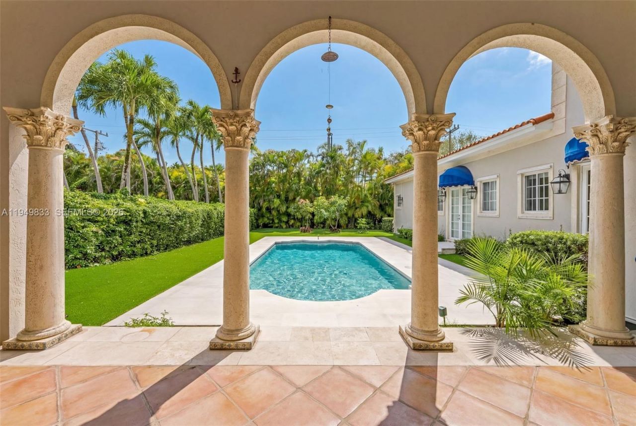 1334 Alhambra Cir , Coral Gables, FL 33134 Photo