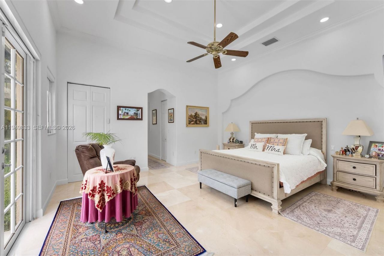 1334 Alhambra Cir , Coral Gables, FL 33134 Photo