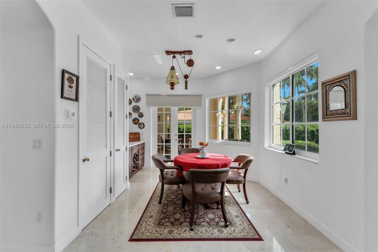 1334 Alhambra Cir , Coral Gables, FL 33134 Photo